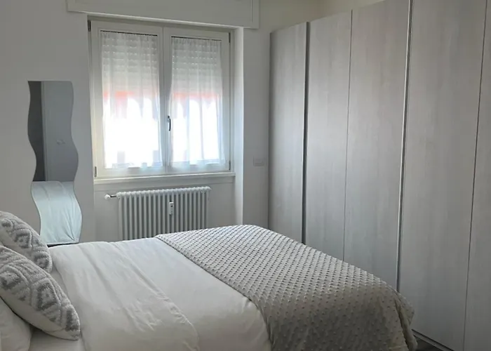 Bernina View A Apartament Tirano